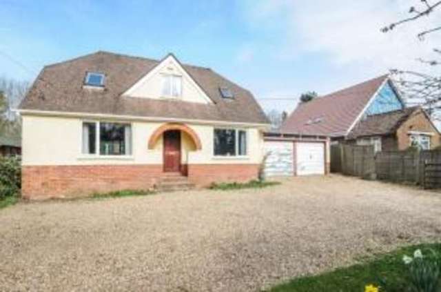  Image of 3 Bedroom Bungalow for sale at Medstead Alton Soldridge, GU34 5EP