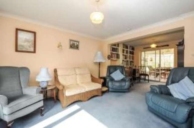 Image of 3 Bedroom Bungalow for sale at Medstead Alton Soldridge, GU34 5EP