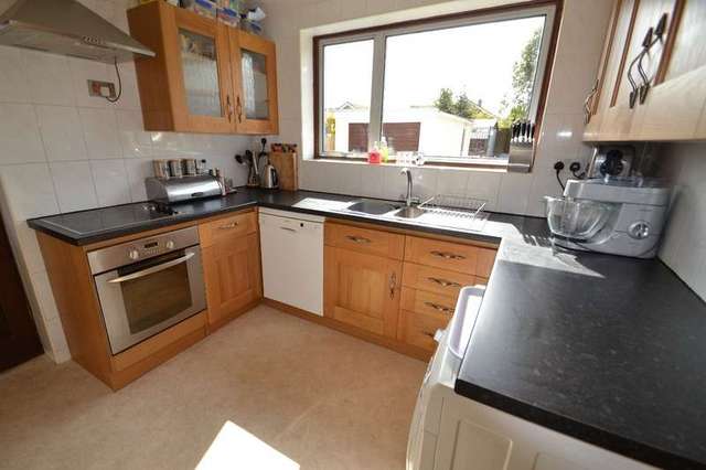  Image of 3 Bedroom Detached for sale at Merley  Wimborne, BH21 1TF