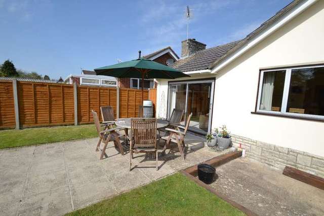  Image of 3 Bedroom Detached for sale at Merley  Wimborne, BH21 1TF