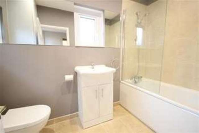  Image of 1 Bedroom Flat to rent at Midhurst, GU29 9JS