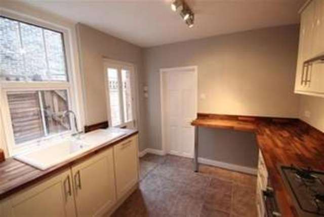  Image of 1 Bedroom Flat to rent at Midhurst, GU29 9JS