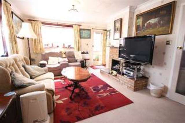  Image of 2 Bedroom Bungalow for sale at Oakside New Denham New Denham, UB9 4DY