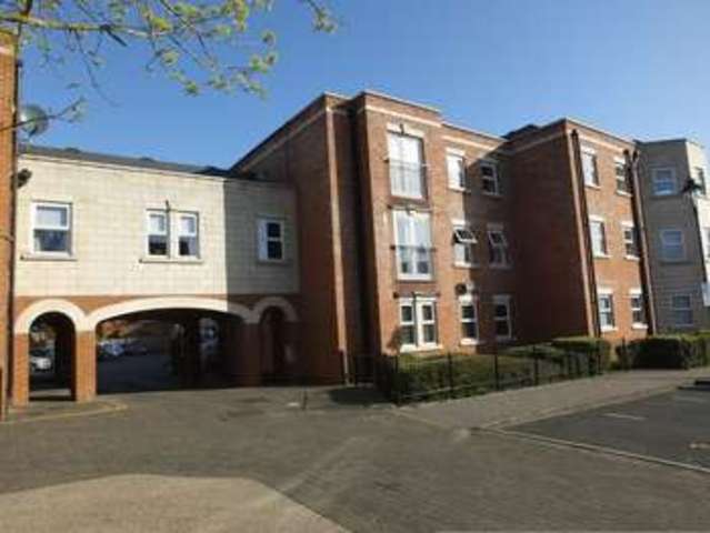  Image of 2 Bedroom Flat for sale at Godwin Court Old Town Swindon, SN1 4BB