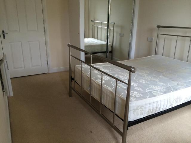  Image of 2 Bedroom Apartment to rent at Hessle High Road  Hull, HU4 6SA