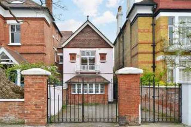  Image of 3 Bedroom Detached to rent at Priory Road South Hampstead South Hampstead, NW6 3NT