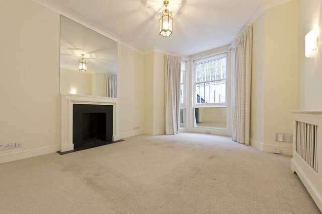 living room Image of 1 Bedroom Flat for sale at Redcliffe Square London, SW10 9BN Image of living room