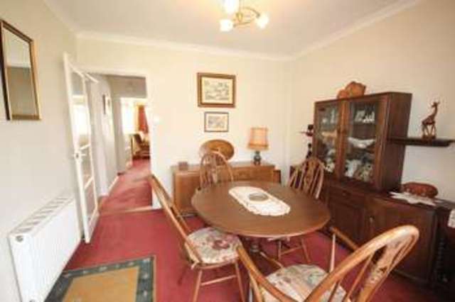  Image of 3 Bedroom Detached for sale at Richards Way  Salisbury, SP2 8NT