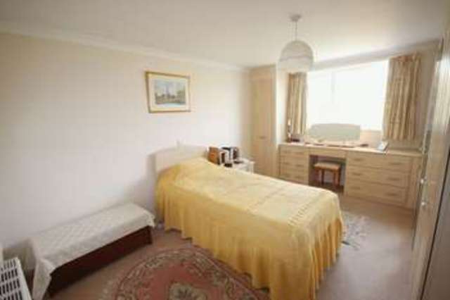  Image of 3 Bedroom Detached for sale at Richards Way  Salisbury, SP2 8NT