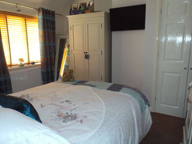  Image of 3 Bedroom Semi-Detached for sale at Intake Doncaster Intake, DN2 6EE