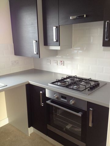  Image of 2 Bedroom Flat to rent at Penruddock Drive  Coventry, CV4 8LU