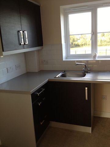  Image of 2 Bedroom Flat to rent at Penruddock Drive  Coventry, CV4 8LU