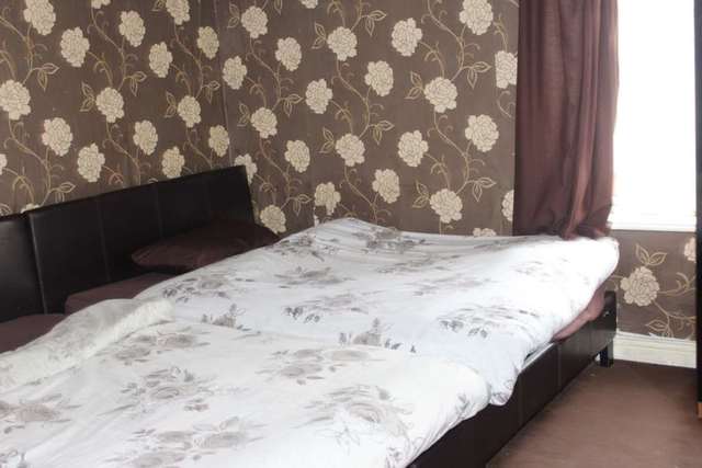  Image of 3 Bedroom End of Terrace for sale at Saxon Street  Oldham, OL4 3ED
