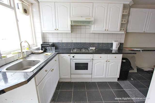  Image of House Share to rent at Silverleigh Road  Thornton Heath, CR7 6DU