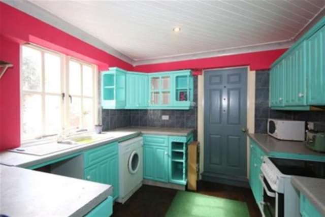  Image of 3 Bedroom Detached to rent at Newhaven, BN9 9QL