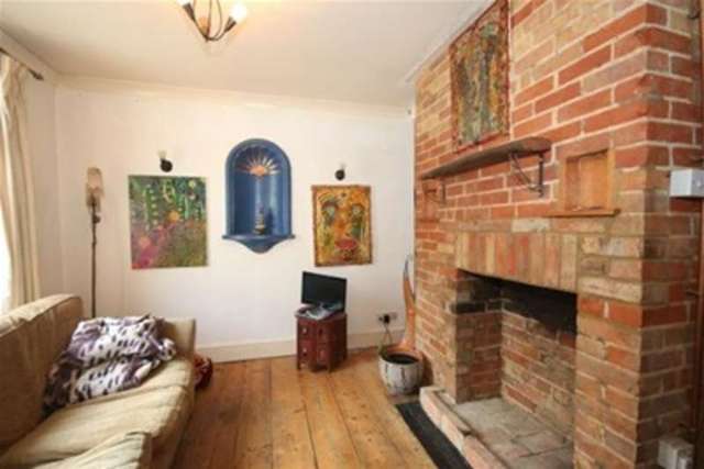  Image of 3 Bedroom Detached to rent at Newhaven, BN9 9QL