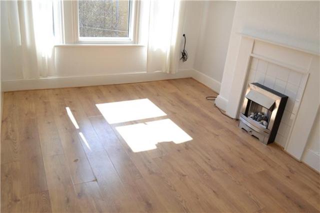  Image of 2 Bedroom Maisonette to rent at East Sussex, TN34 1SA