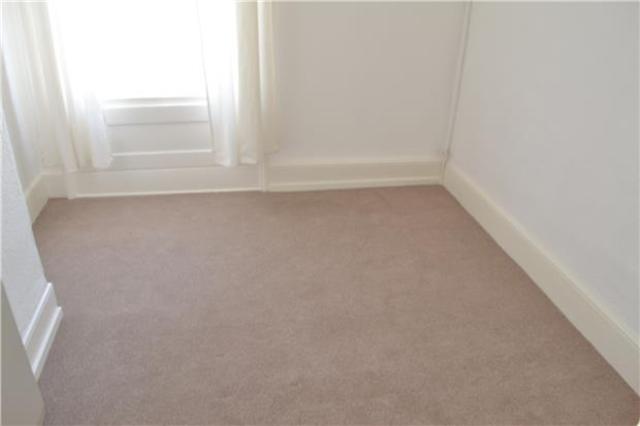  Image of 2 Bedroom Maisonette to rent at East Sussex, TN34 1SA
