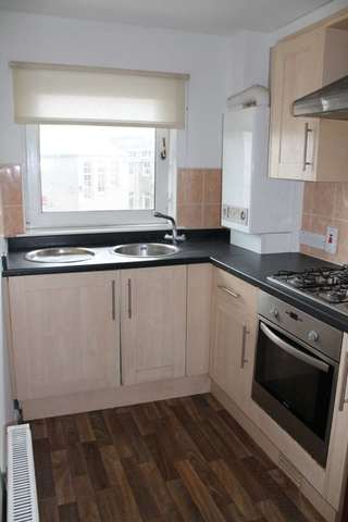  Image of 2 Bedroom Flat to rent at Tannahill Court (  Paisley, PA1 2RQ