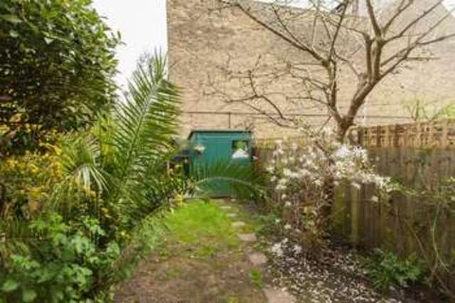  Image of 4 Bedroom Terraced for sale at The Avenue  London, W4 1HR