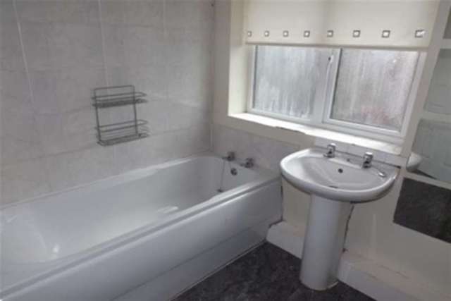  Image of 3 Bedroom Detached to rent at Stockton-on-Tees, TS17 8AN