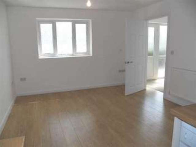  Image of 1 Bedroom Property for sale at Toft Place Llanelli Llanelli, SA15 3SB