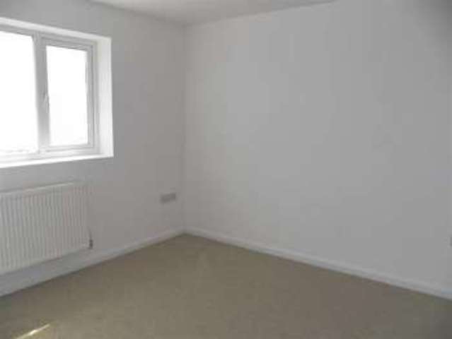  Image of 1 Bedroom Property for sale at Toft Place Llanelli Llanelli, SA15 3SB