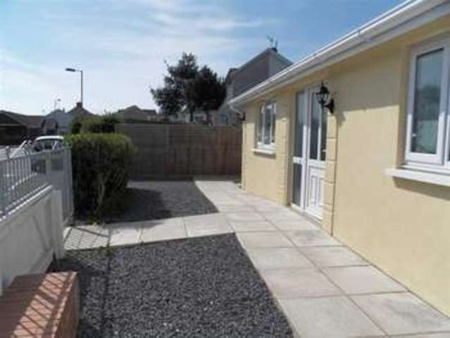 Image of 1 Bedroom Property for sale at Toft Place Llanelli Llanelli, SA15 3SB