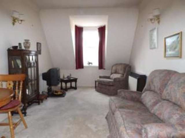  Image of 1 Bedroom Flat for sale at Town Lane Newport Newport, PO30 1AR