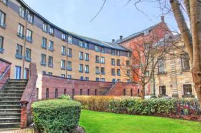  Image of 2 Bedroom Flat for sale at Glasgow Lanarkshire Glasgow, G1 5PR