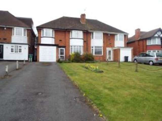  Image of 4 Bedroom Semi-Detached for sale at Great Barr Birmingham Perry Barr, B42 1TG