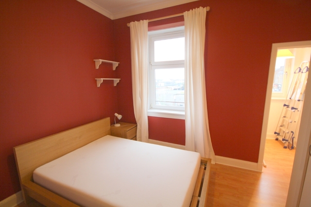  Image of 1 Bedroom Flat to rent at Monifieth Dundee Dundee, DD5 4BJ
