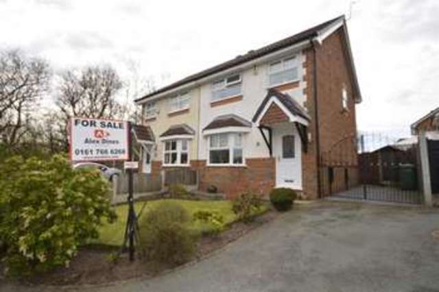  Image of 3 Bedroom Semi-Detached for sale at Unsworth Bury Bury, BL9 8NX