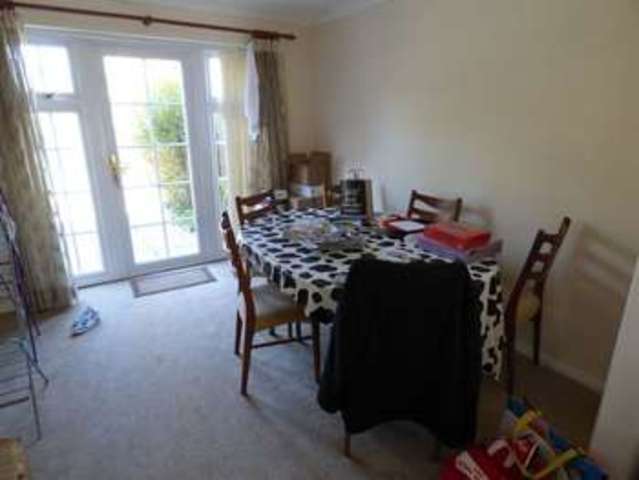  Image of 3 Bedroom Detached to rent at Birch Mead Reading Reading, RG41 5TW