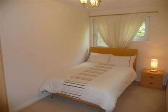  Image of 2 Bedroom Flat to rent at Hamilton, ML3 6AL