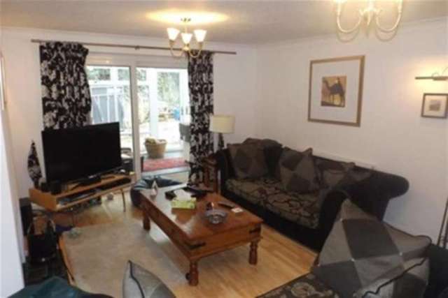  Image of 4 Bedroom Detached to rent at Maldon, CM9 6RF