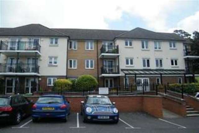  Image of 1 Bedroom Flat to rent at Yeovil, BA21 4HB