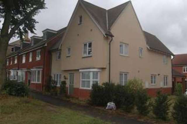  Image of Semi-Detached to rent at Ypres Road  Colchester, CO2 7UW