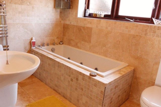  Image of 4 Bedroom Detached for sale at Sturges Road  Bognor Regis, PO21 2AH
