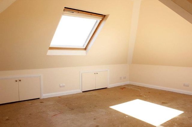  Image of 4 Bedroom Detached for sale at Sturges Road  Bognor Regis, PO21 2AH
