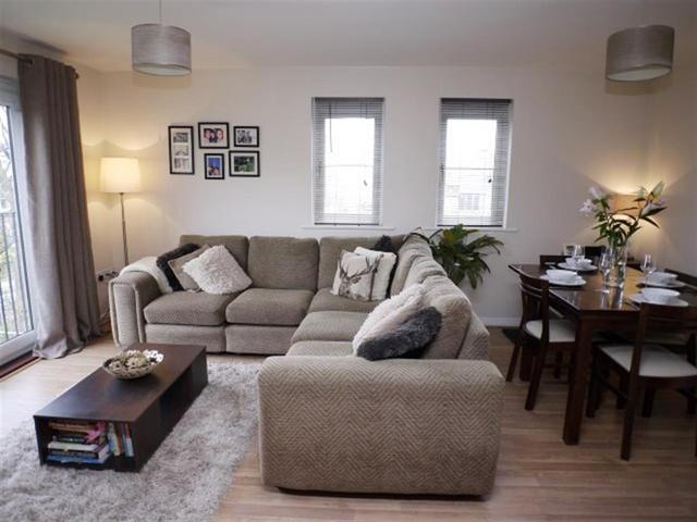  Image of 2 Bedroom Flat for sale at Pudsey  Pudsey, LS28 7WD