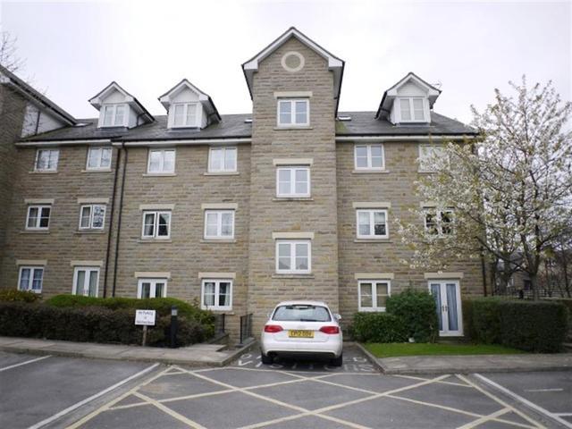  Image of 2 Bedroom Flat for sale at Pudsey  Pudsey, LS28 7WD