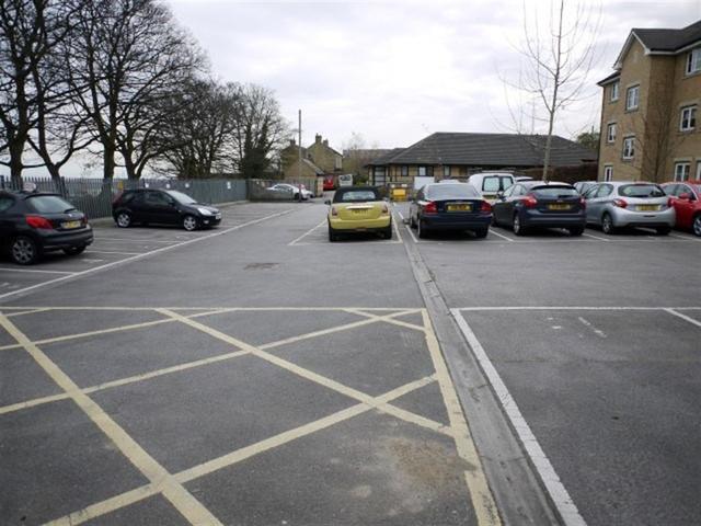  Image of 2 Bedroom Flat for sale at Pudsey  Pudsey, LS28 7WD