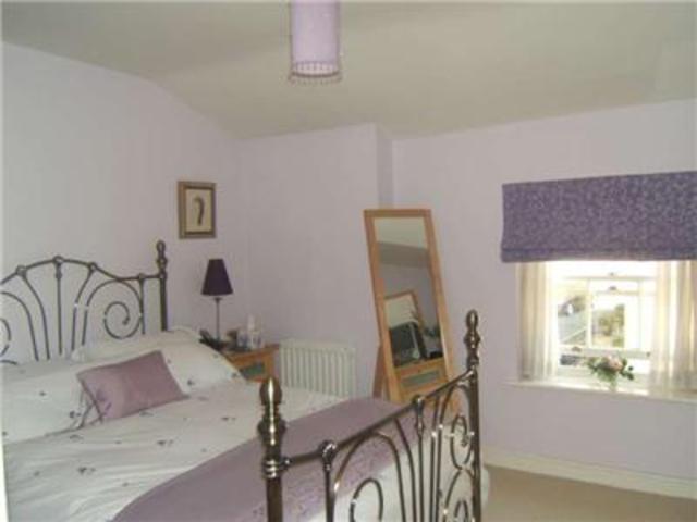  Image of 1 Bedroom Flat to rent at Wellington Street  Gloucestershire, GL50 1XL