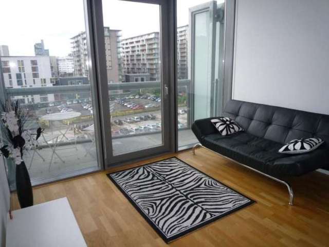  Image of Studio to rent at Greengate  Salford, M3 7ND