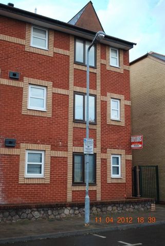  Image of 2 Bedroom Flat for sale at Adamsdown Square Array Cardiff, CF24 0HS