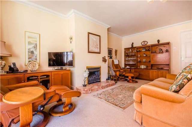  Image of 4 Bedroom Detached for sale at Stapleford, CB22 5FD