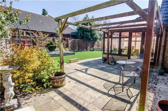  Image of 4 Bedroom Detached for sale at Stapleford, CB22 5FD