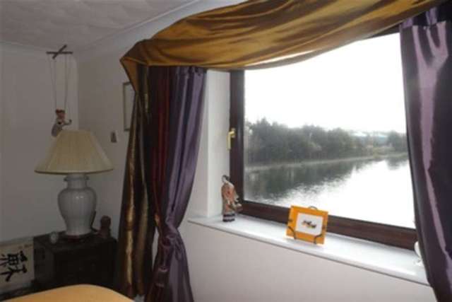  Image of 1 Bedroom Flat to rent at Cardiff, CF10 4AL