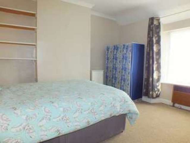  Image of 3 Bedroom Cottage for sale at Axminster Road Charmouth Bridport, DT6 6PA